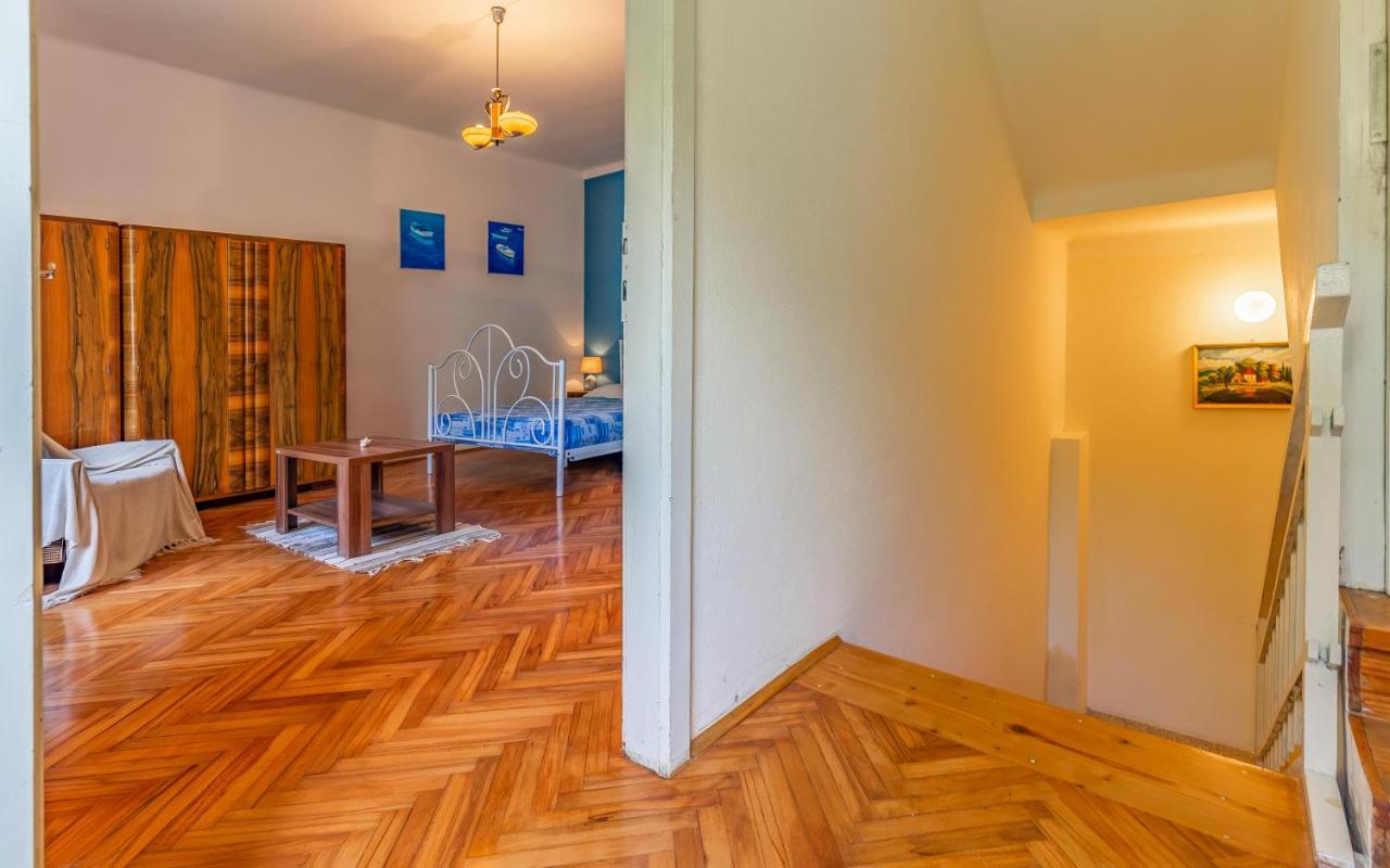 Liznjan - Blue Gate Manor Villa Ngoại thất bức ảnh